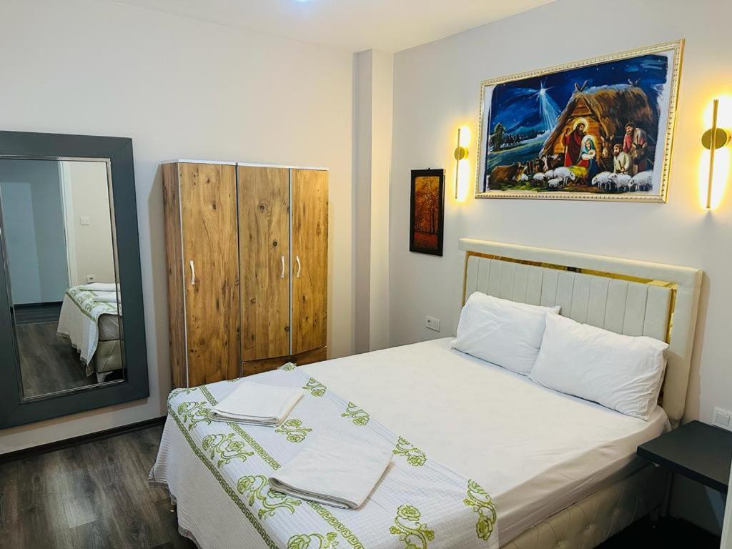 Taksim 52 Aparthotel Istanboel Buitenkant foto